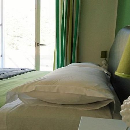 Il Miracolo Apartment Майори Стая снимка